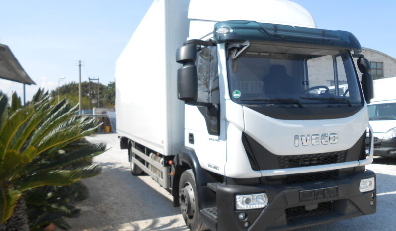 iveco 120e25 E6 furgone con sponda pieno