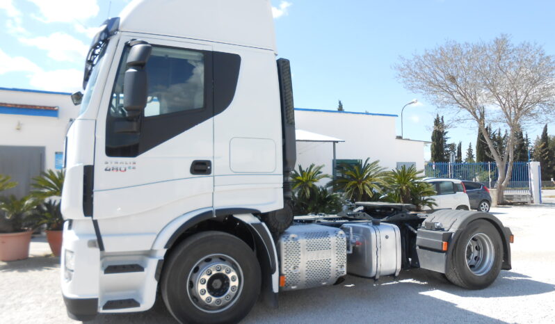 iveco 440s480 E6 con presa di forza pieno